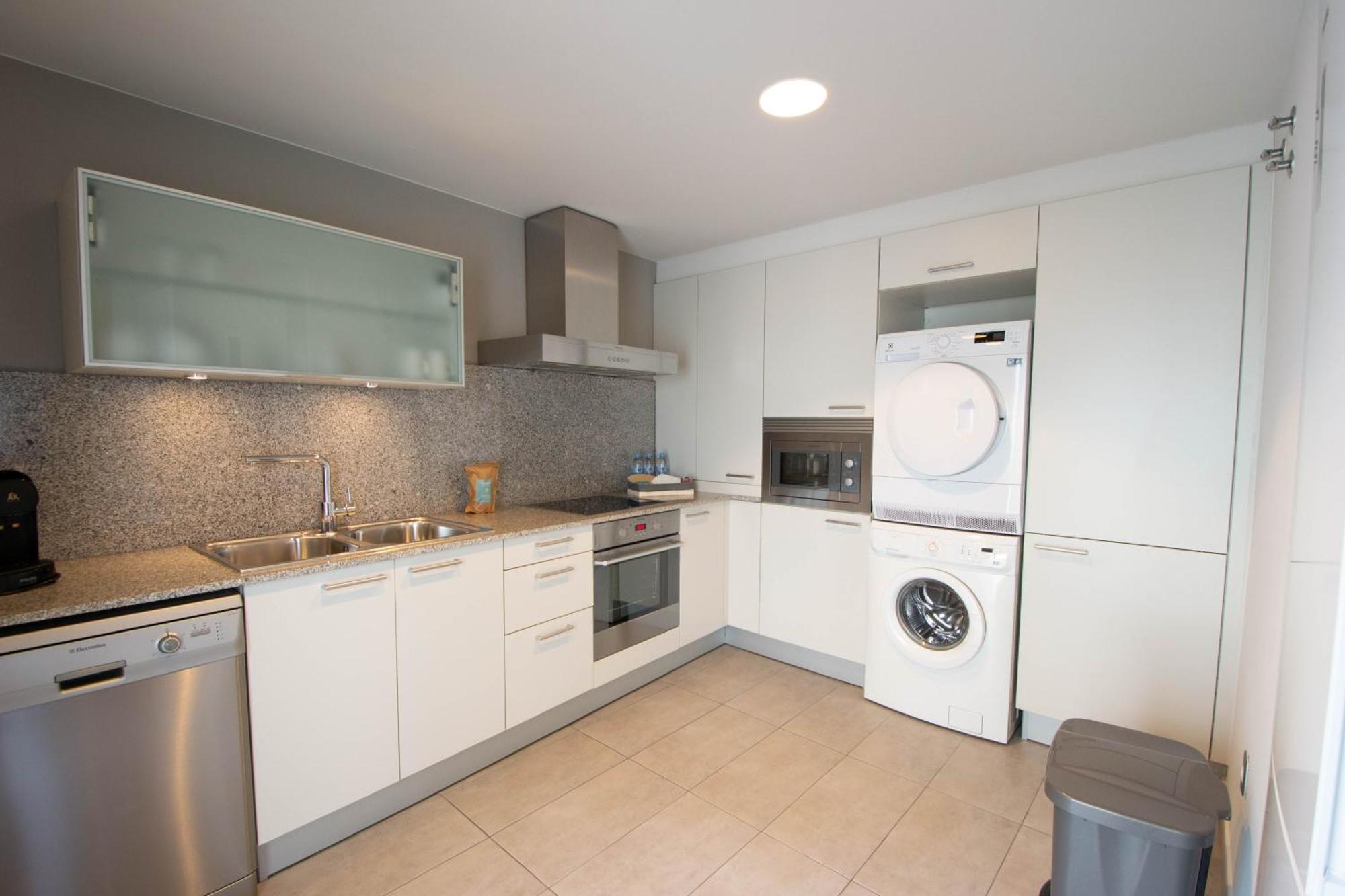 Apartaments Terraza Figueres Figueres  Esterno foto