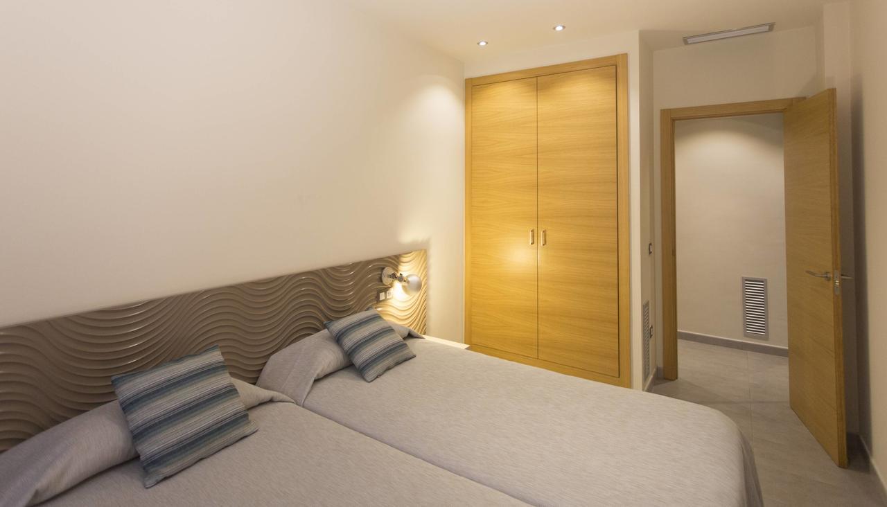 Apartaments Terraza Figueres Figueres  Esterno foto